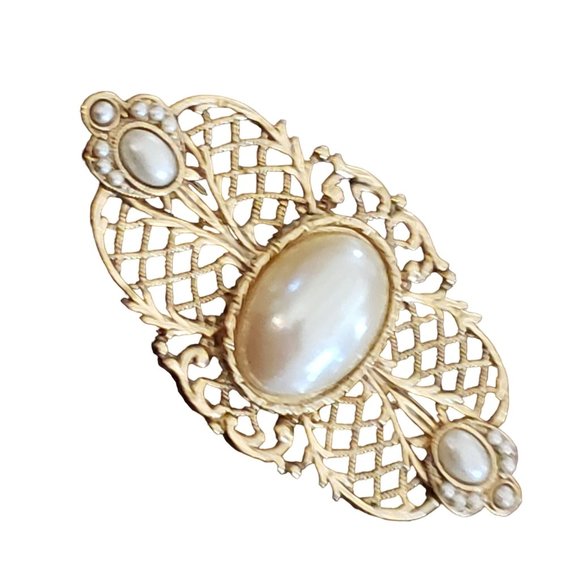 1928 Jewelry - Lovely Vintage Pin Brooch Gold Tone Filigree Faux Cabochon Pearls C Clasp EUC